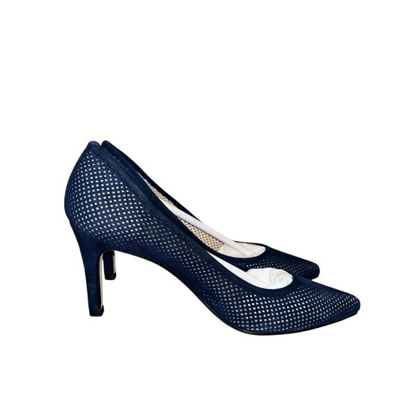 NWT Anthropologie Jon Josef People Navy Suede Perforated Leather Pumps Size 6.5 - Picture 2 of 8